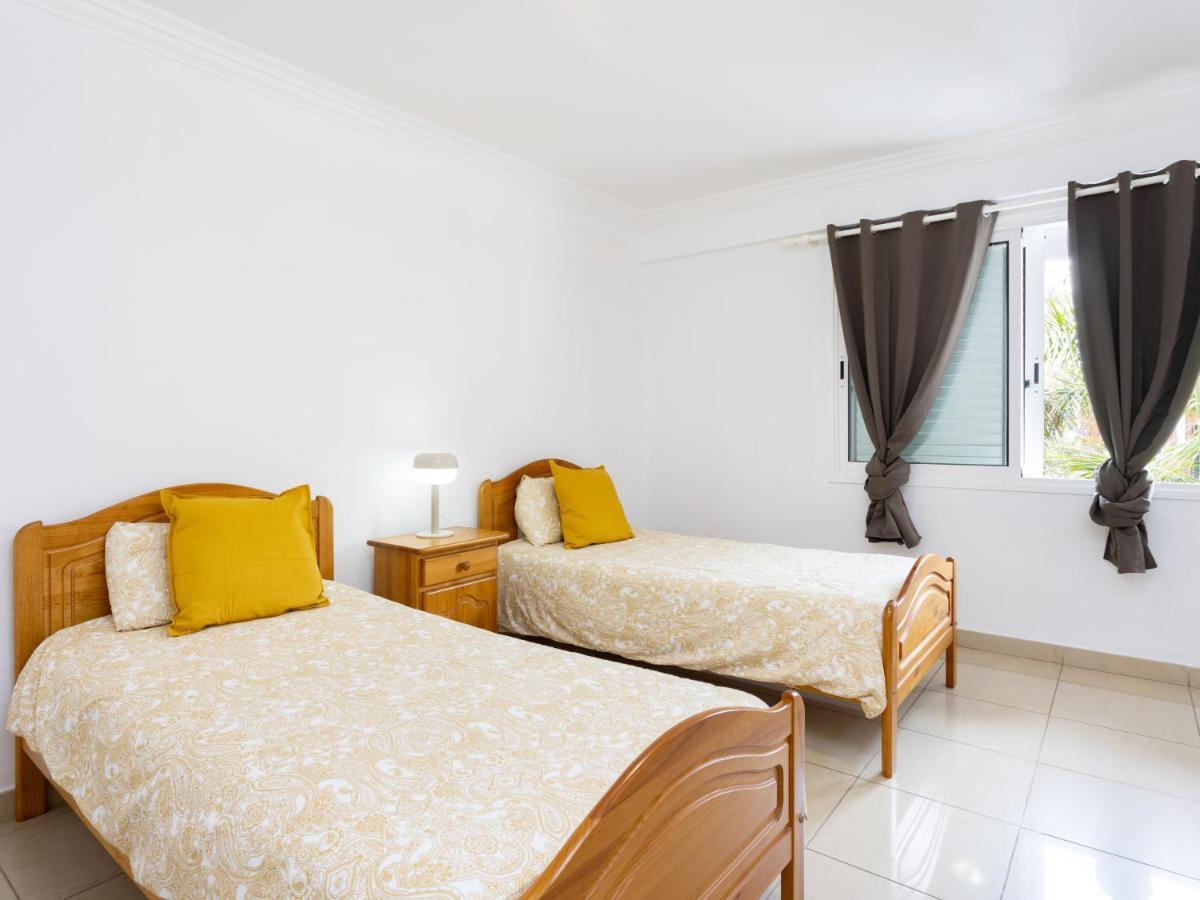 Live Los Cristianos Los Playeros Close To The Beach Arona  Exteriér fotografie